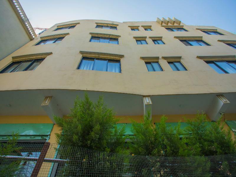 Oyo 255 White Zambala Hotel Katmandú Exterior foto